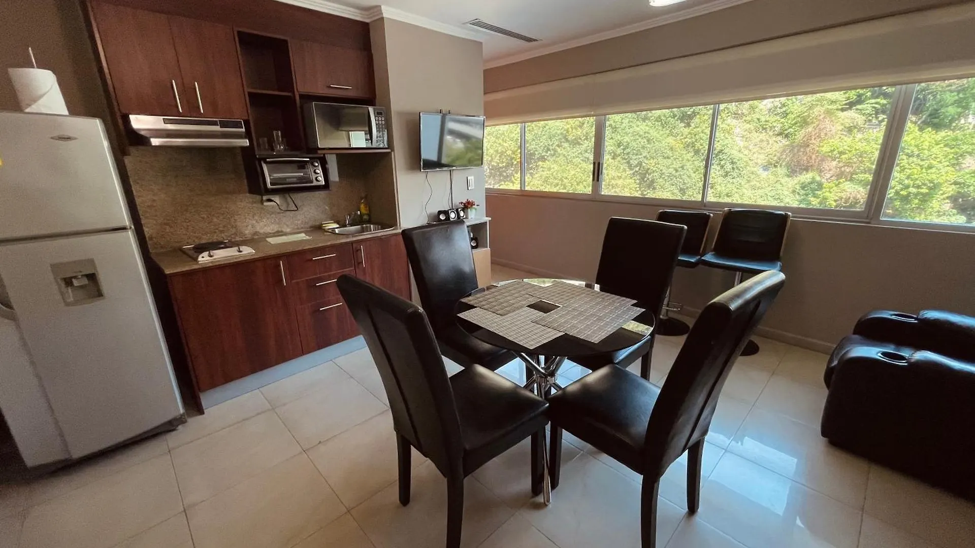 Apartamento Gallery Suite En Riverfront Puerto Santa Ana Guayaquil