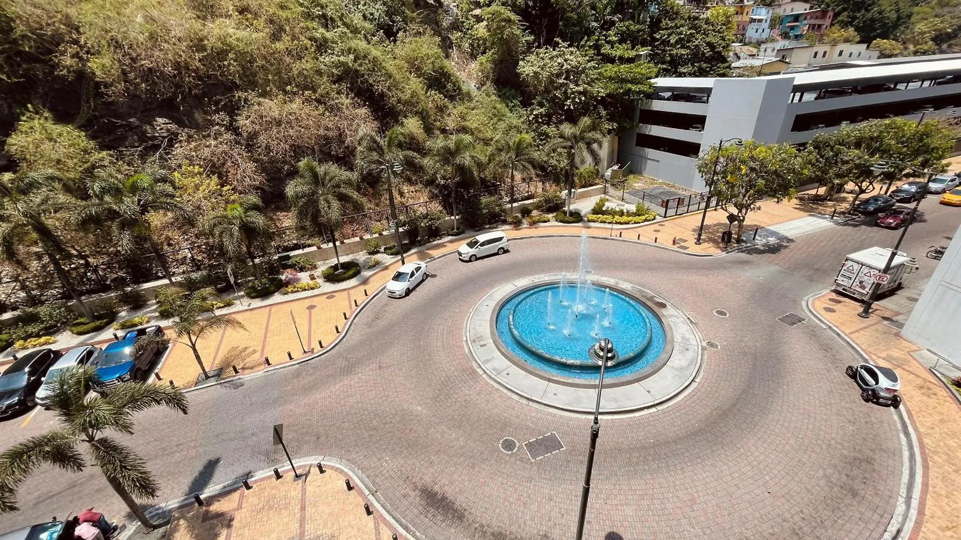Gallery Suite En Riverfront Puerto Santa Ana Guayaquil