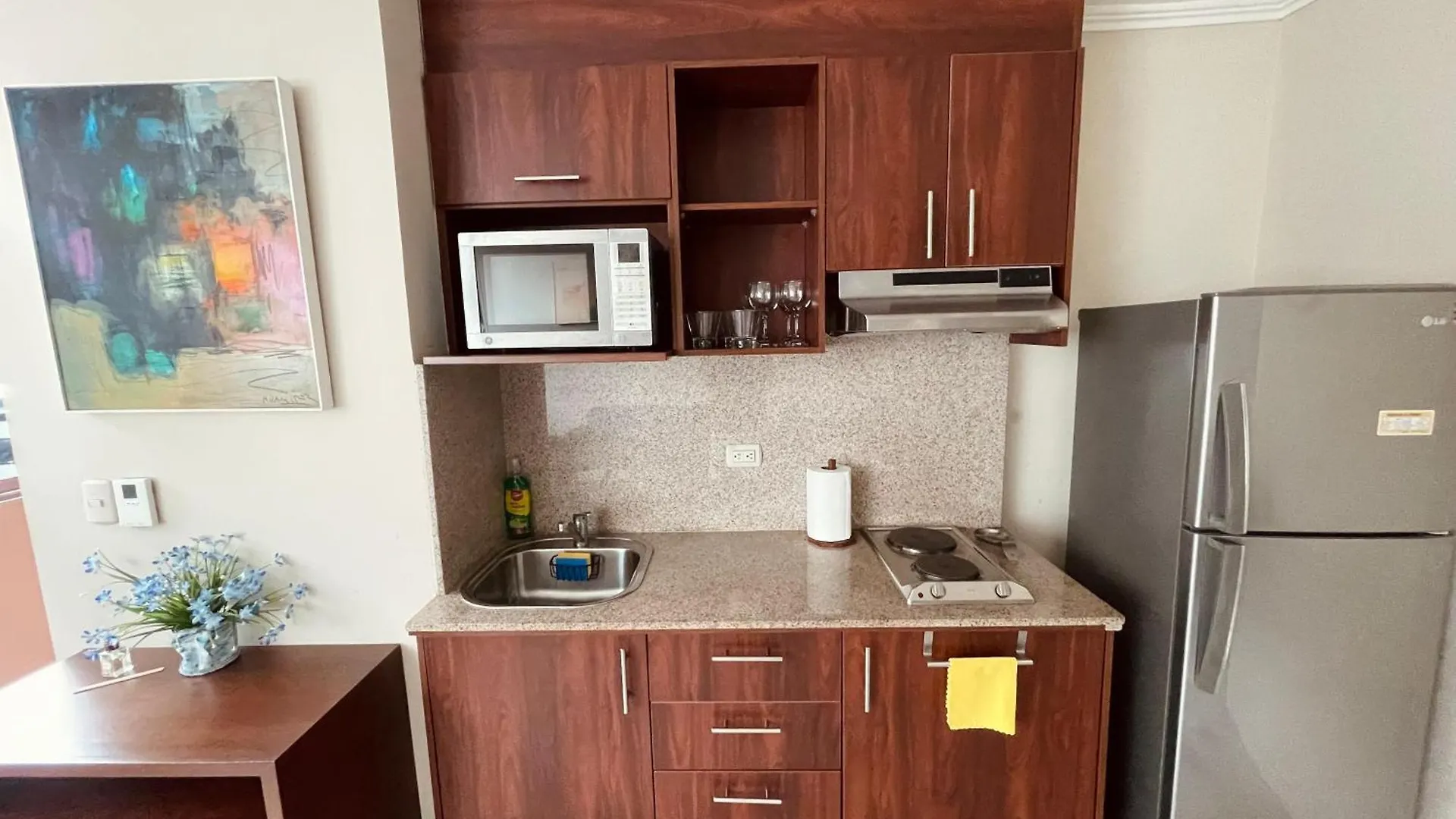 Gallery Suite En Riverfront Puerto Santa Ana Guayaquil Apartamento