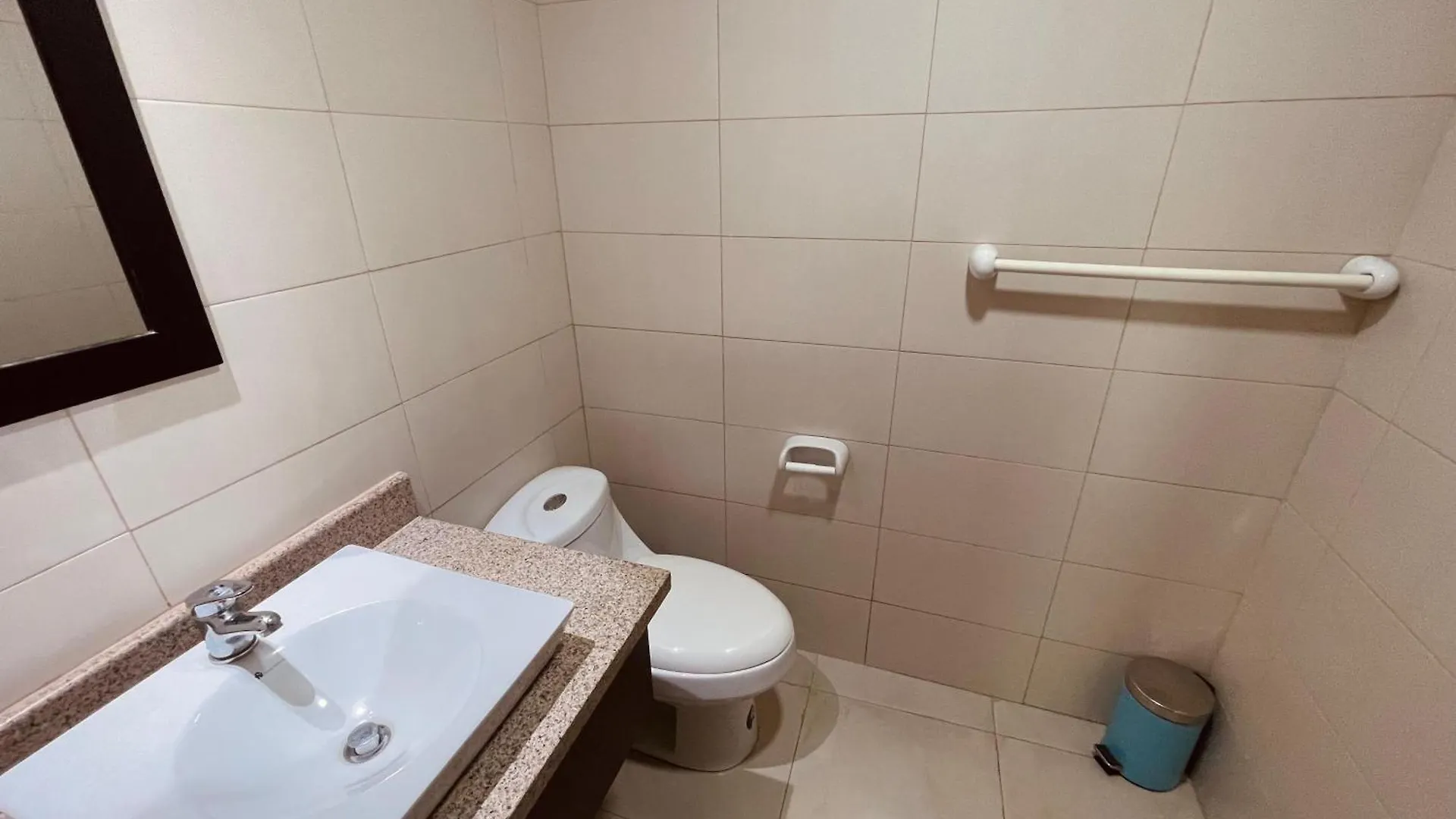 Gallery Suite En Riverfront Puerto Santa Ana Guayaquil