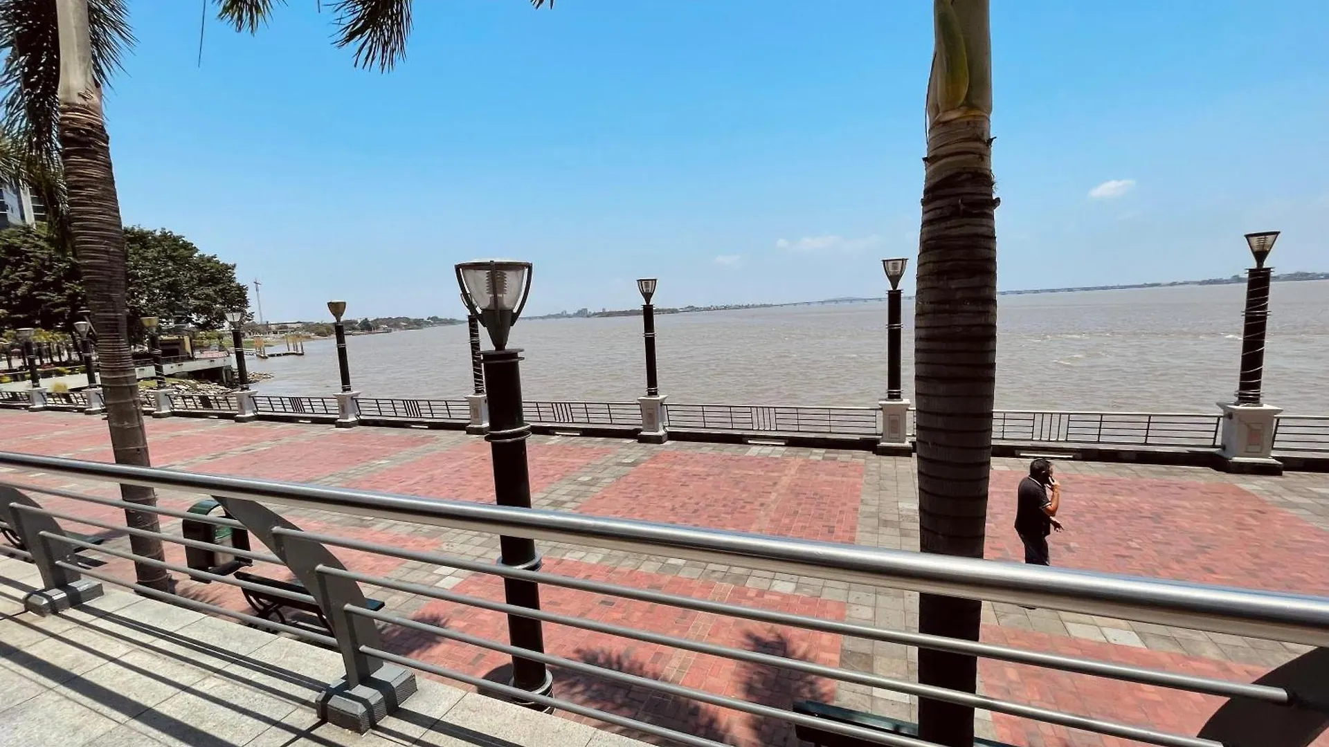 Apartamento Gallery Suite En Riverfront Puerto Santa Ana Guayaquil