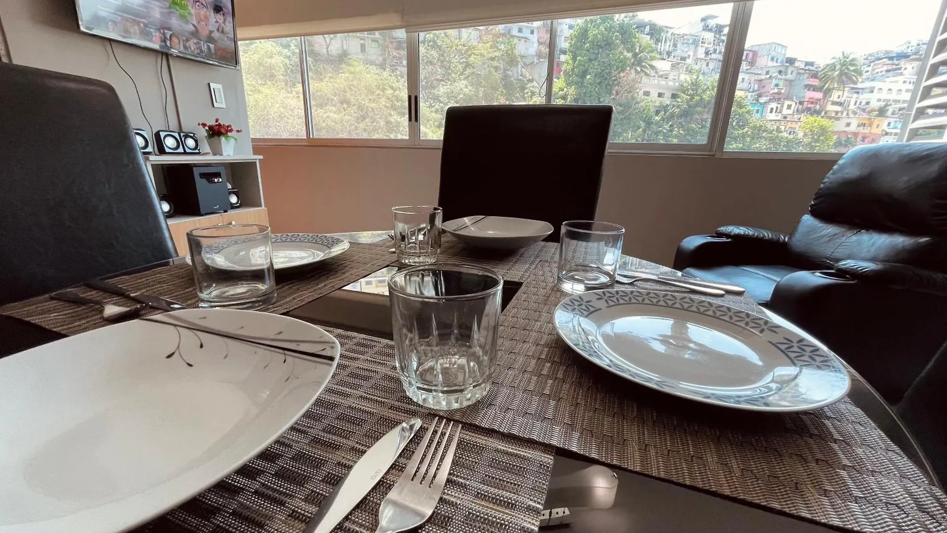 Gallery Suite En Riverfront Puerto Santa Ana Guayaquil 0*,